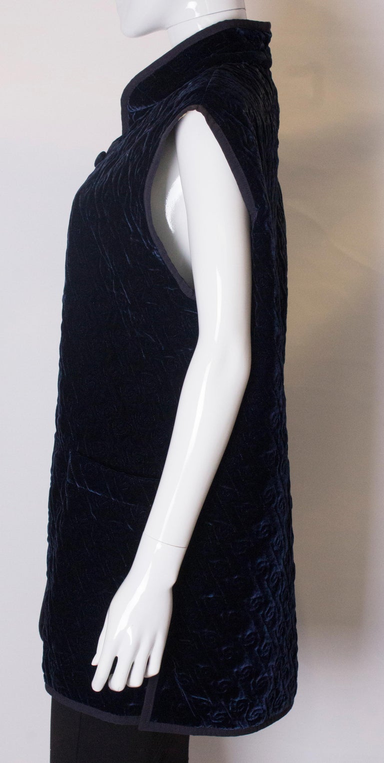 Myka -Womens Reversible Gilet - Blue/Cream