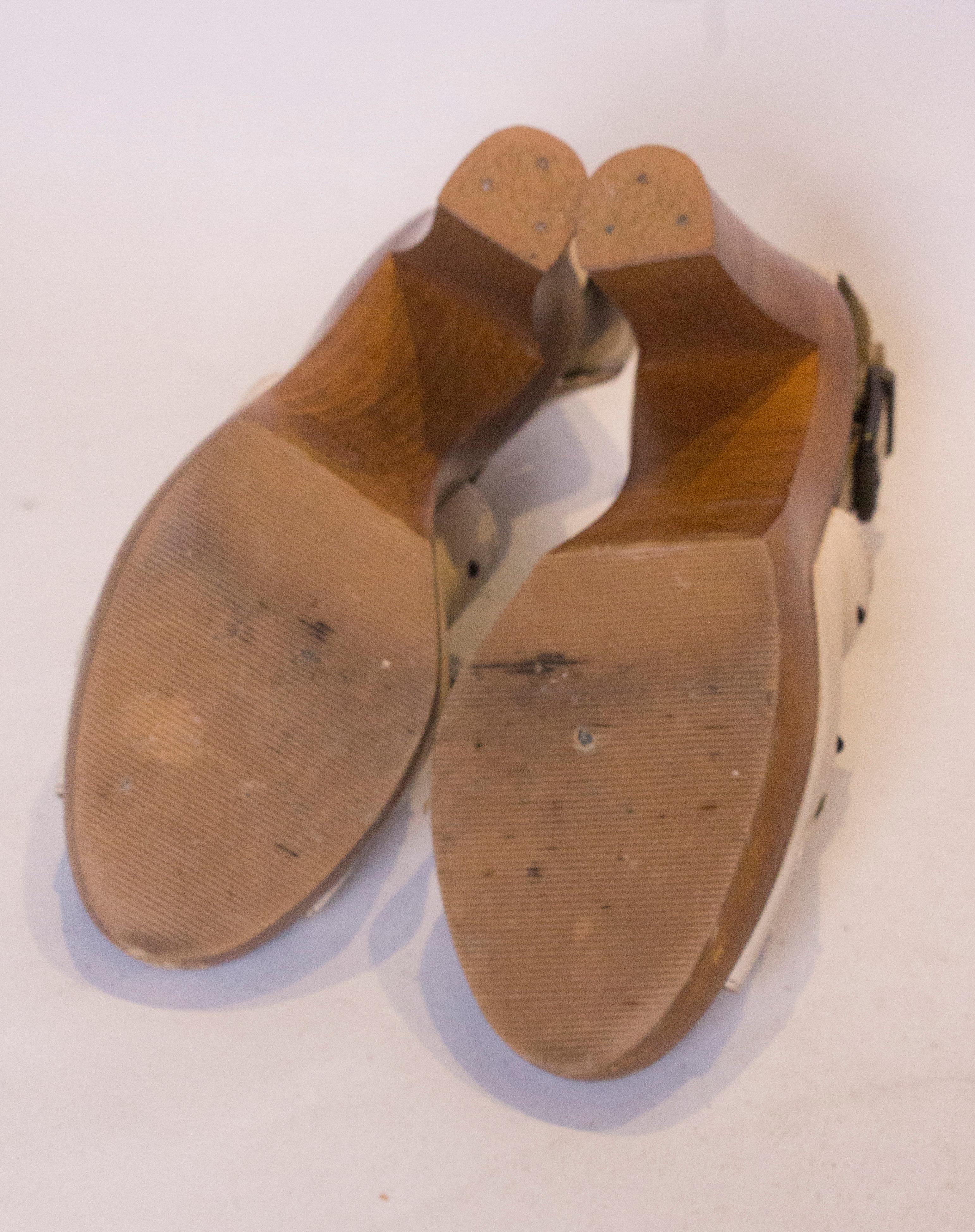 Vintage 1970s Chloe Leather Sandles 1