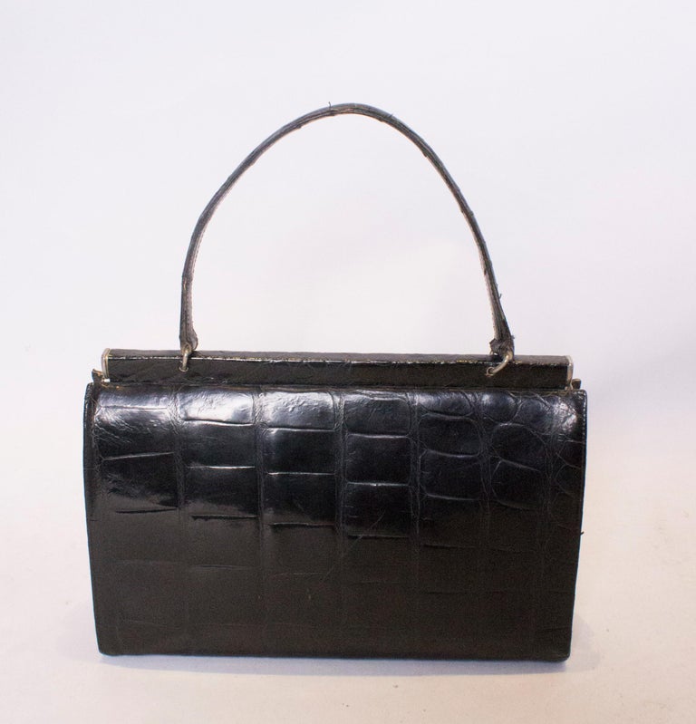 Vintage Black Crocodile Handbag In Good Condition For Sale In London, GB