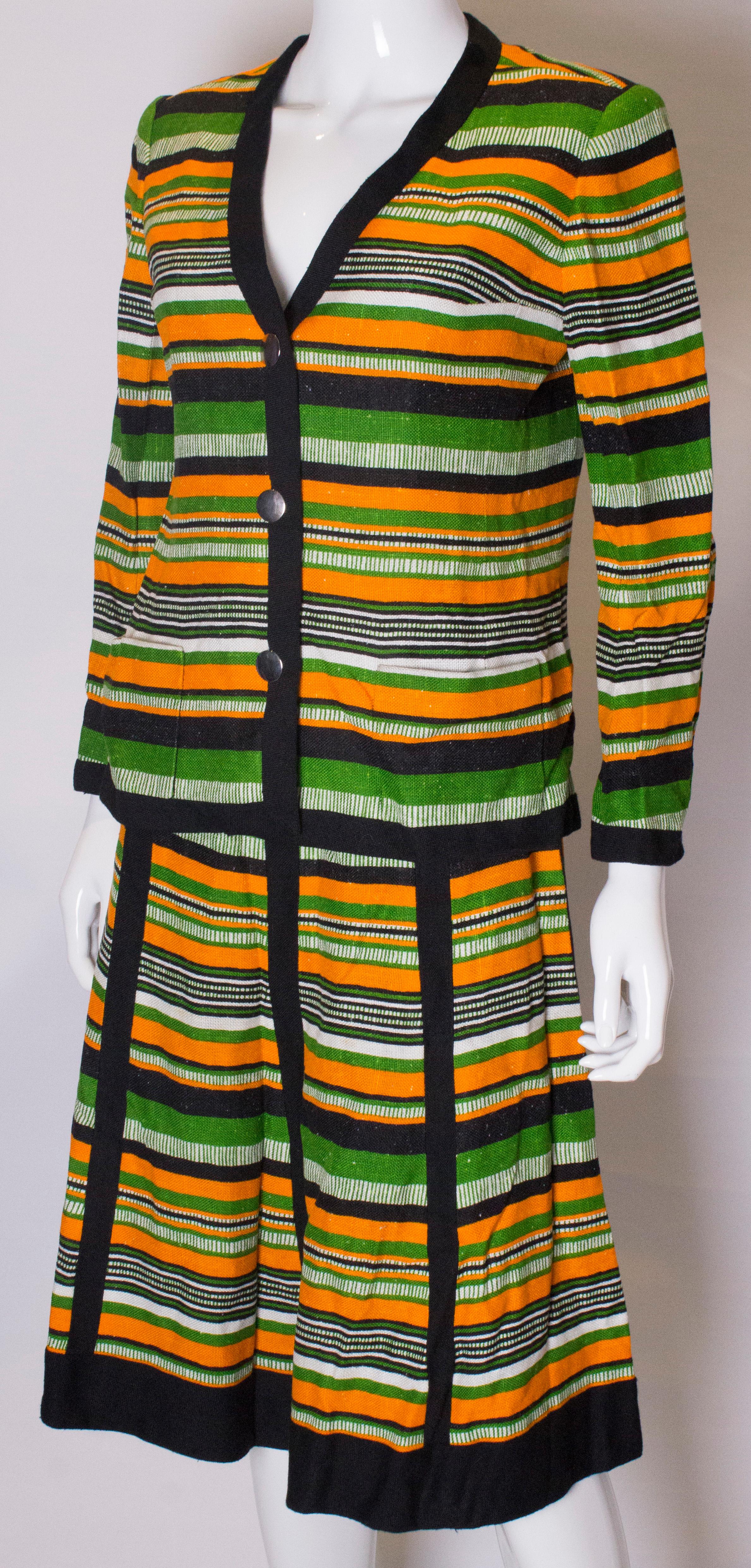 Vintage 1960er Jahre Vintage 1960er Rock Anzug von Jacques Reval Paris im Zustand „Gut“ im Angebot in London, GB