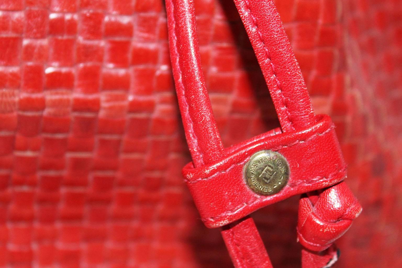 1970s Fendi Red Woven Leather Bucket Bag In Excellent Condition In London, GB