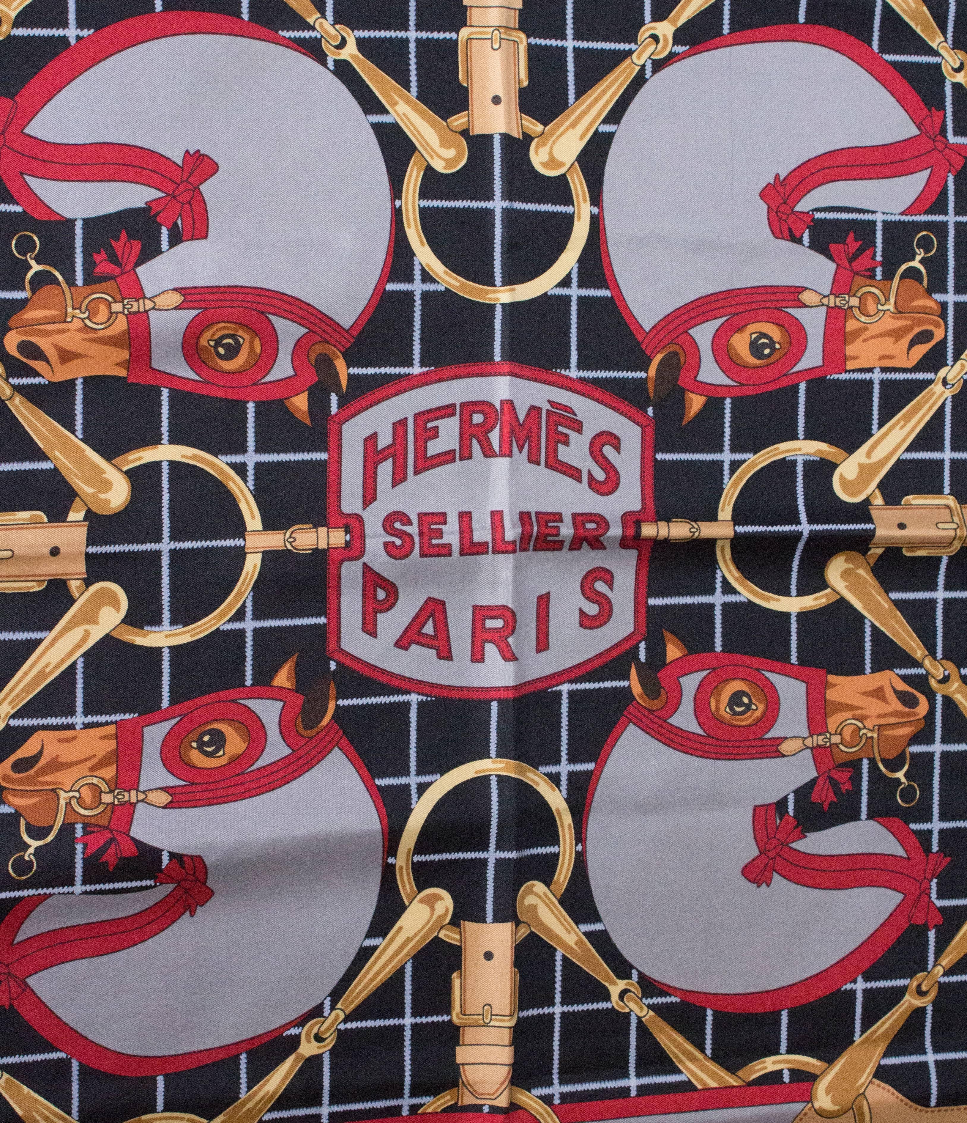 Gris Hermès - Écharpe en soie vintage en vente
