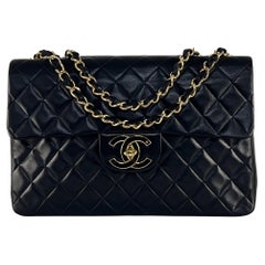 Chanel Timeless Classic Maxi Flap Bag Pelle di agnello nera 1991-1994