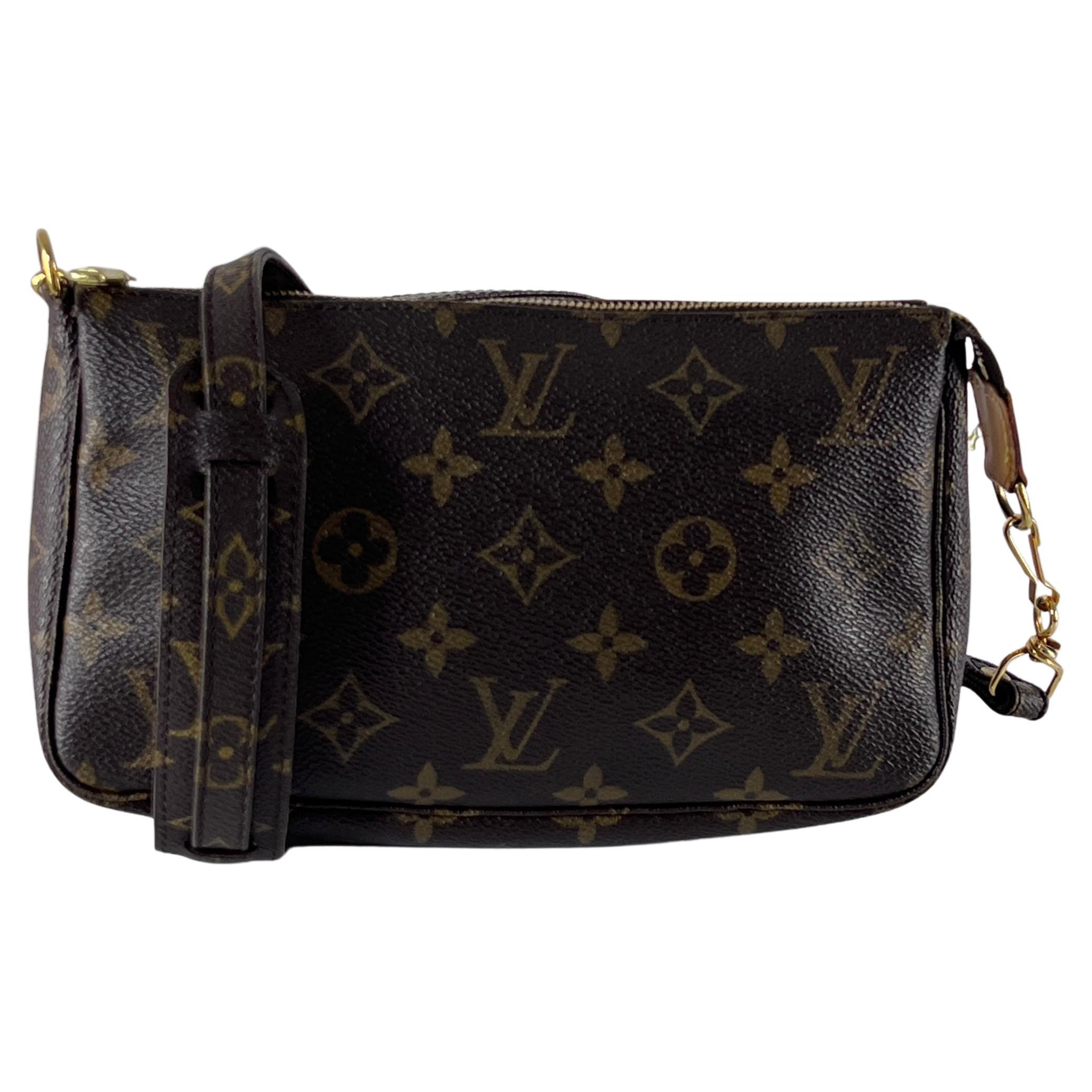 Louis Vuitton Pochette Accessoires Monogram Canvas Marrone 2001