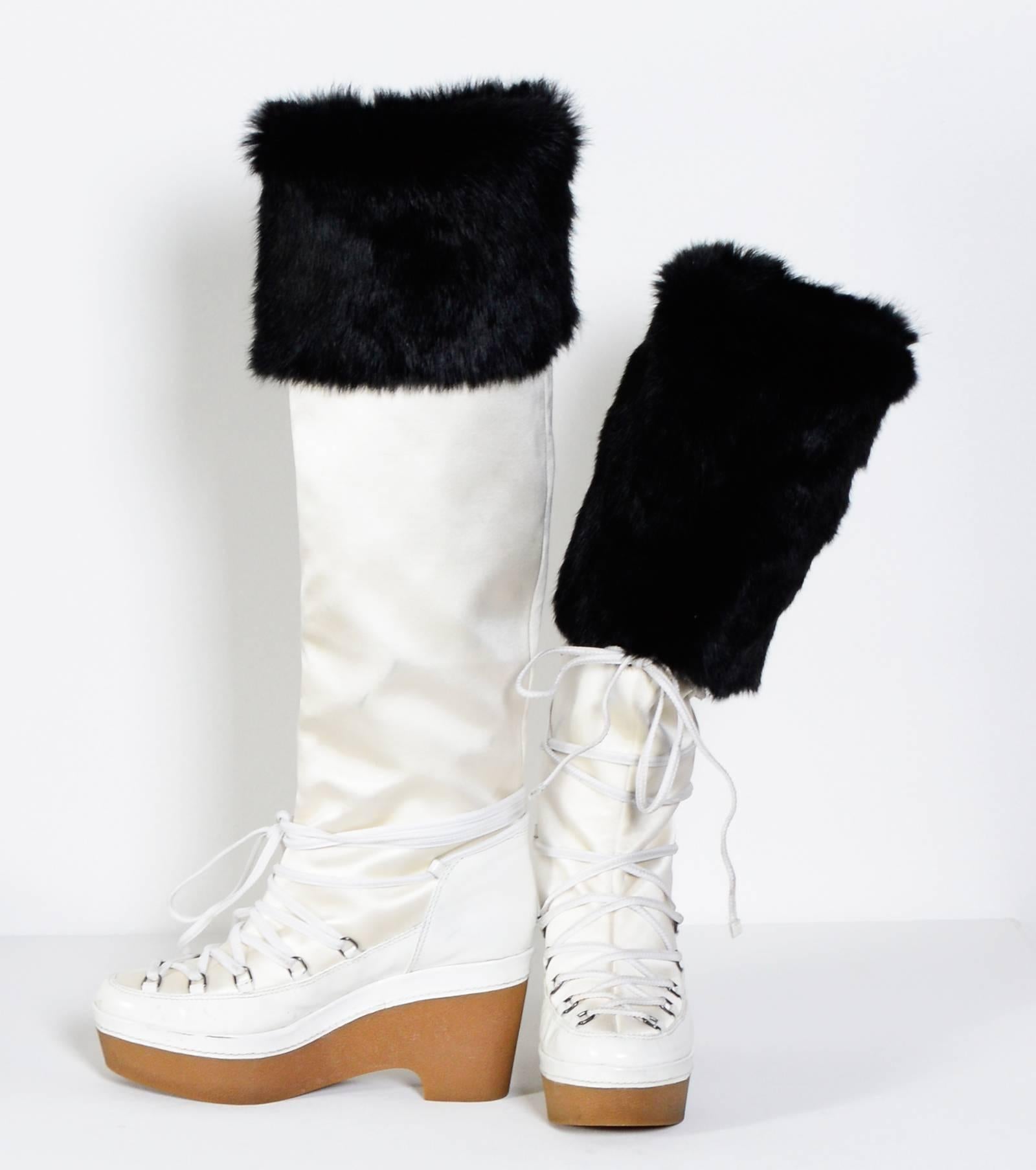 Gray GIVENCHY / Alexander McQueen White & Black Snow-Boots