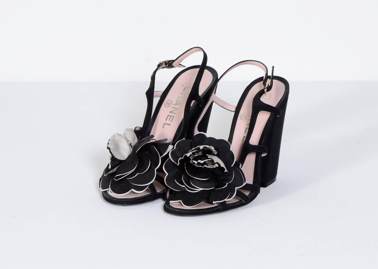 CHANEL Silk Camellia Flower Cc Logo Black Sandals 2