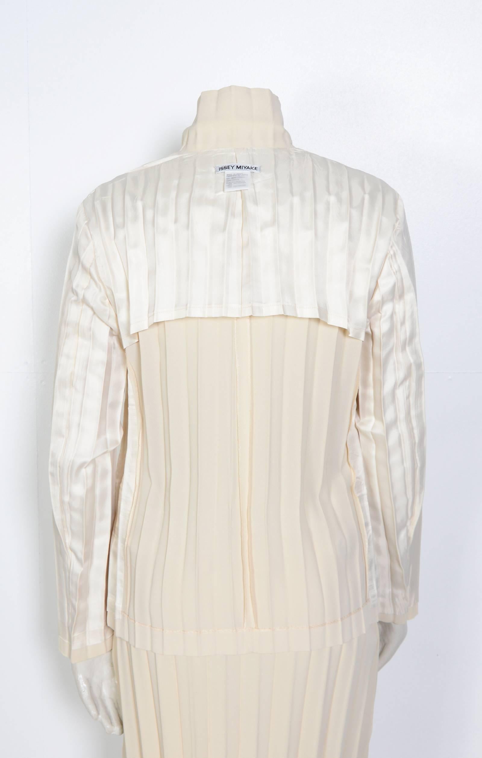 Beige Issey Miyake vintage 1990s pleated cream jacket & skirt set 