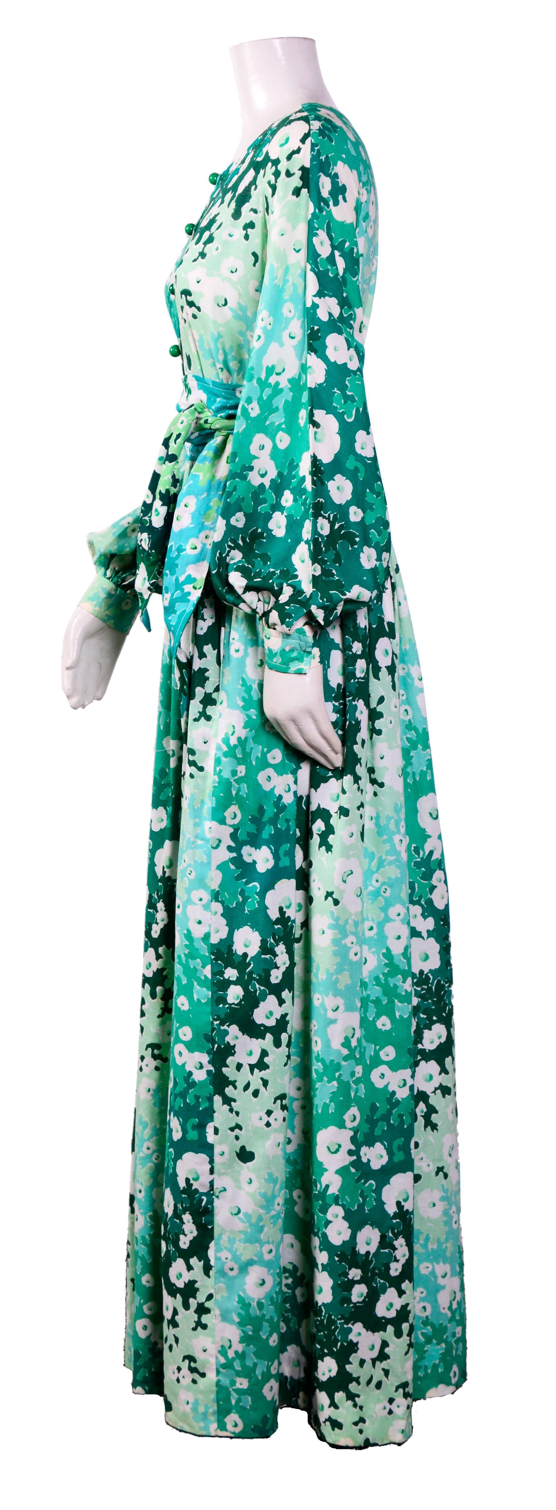 Gorgeous vintage 1970s light cotton summer boho maxi dress by Balenciaga comes with a matching headscarf or belt - unlined.
Measurements tare aken flat : Sh to Sh free - Ua to Ua 17,5inch/44,5cm (x2) - Waist 16inch/40,5cm(x2) - Hips free - Total