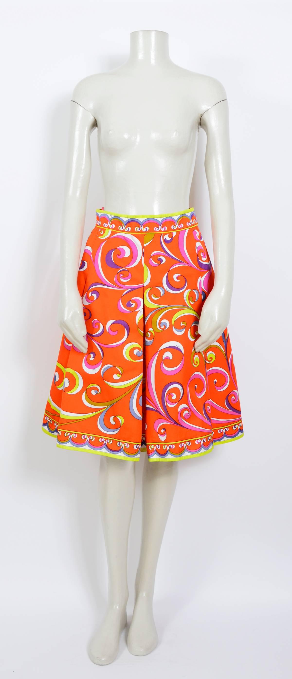 Vintage Cotton A-Line Signed Emilio Pucci Skirt. Pleated at front - Unlined - 
Measurements taken flat: Waist 14inch/36cm(x2) - Hip 22inch/56cm(x2) - Total length 24inch/61cm