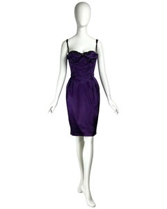 Robe corset vintage Dolce & Gabbana de 2006 en satin violet et soutien-gorge en dentelle amovible