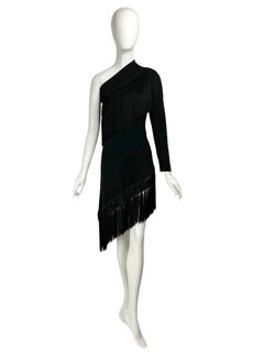 Robe Dolce & Gabbana printemps-été 2010 en jersey noir à une manche et à pompons