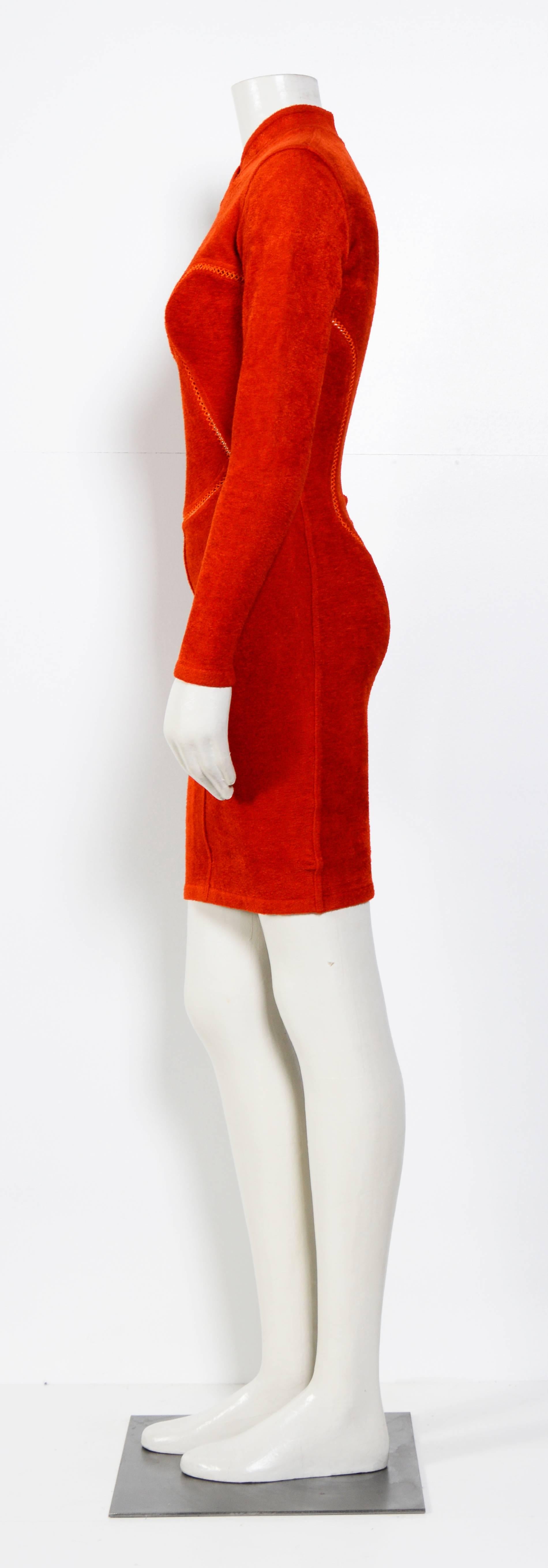 Alaia 1990s iconic red stretch dress In Excellent Condition In Antwerp, BE