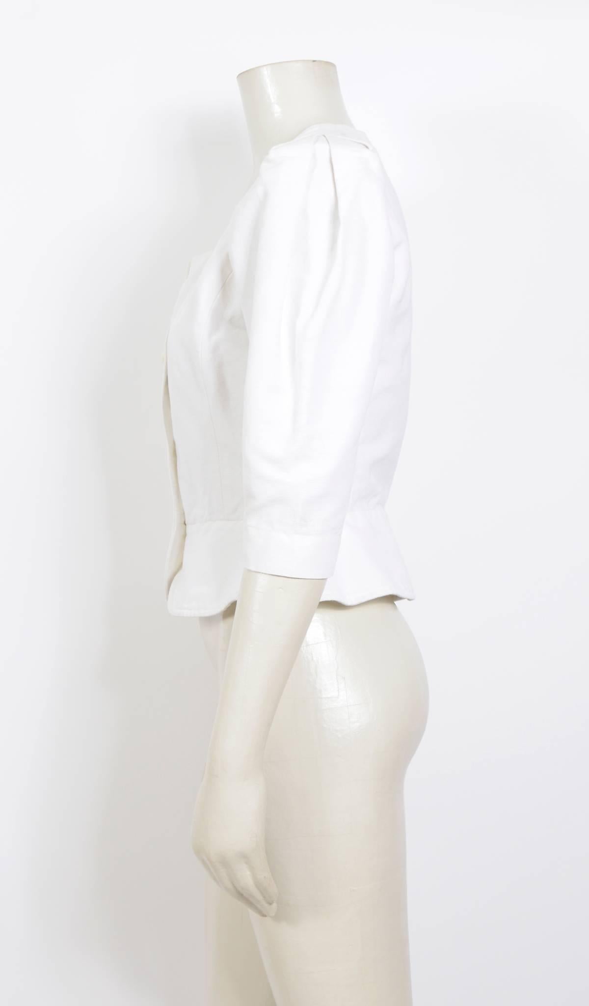 Gray Yves Saint Laurent white fitted cotton peasant top, 1970s 