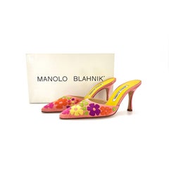 NIB Vintage Manolo Blahnik Floral Pastel Pointed Toe Heeled Mule Pumps 35.5