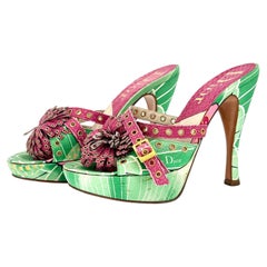 Mules de plataforma Dior de John Galliano, estilo vintage, con estampado floral verde «Koi», talla 35,5