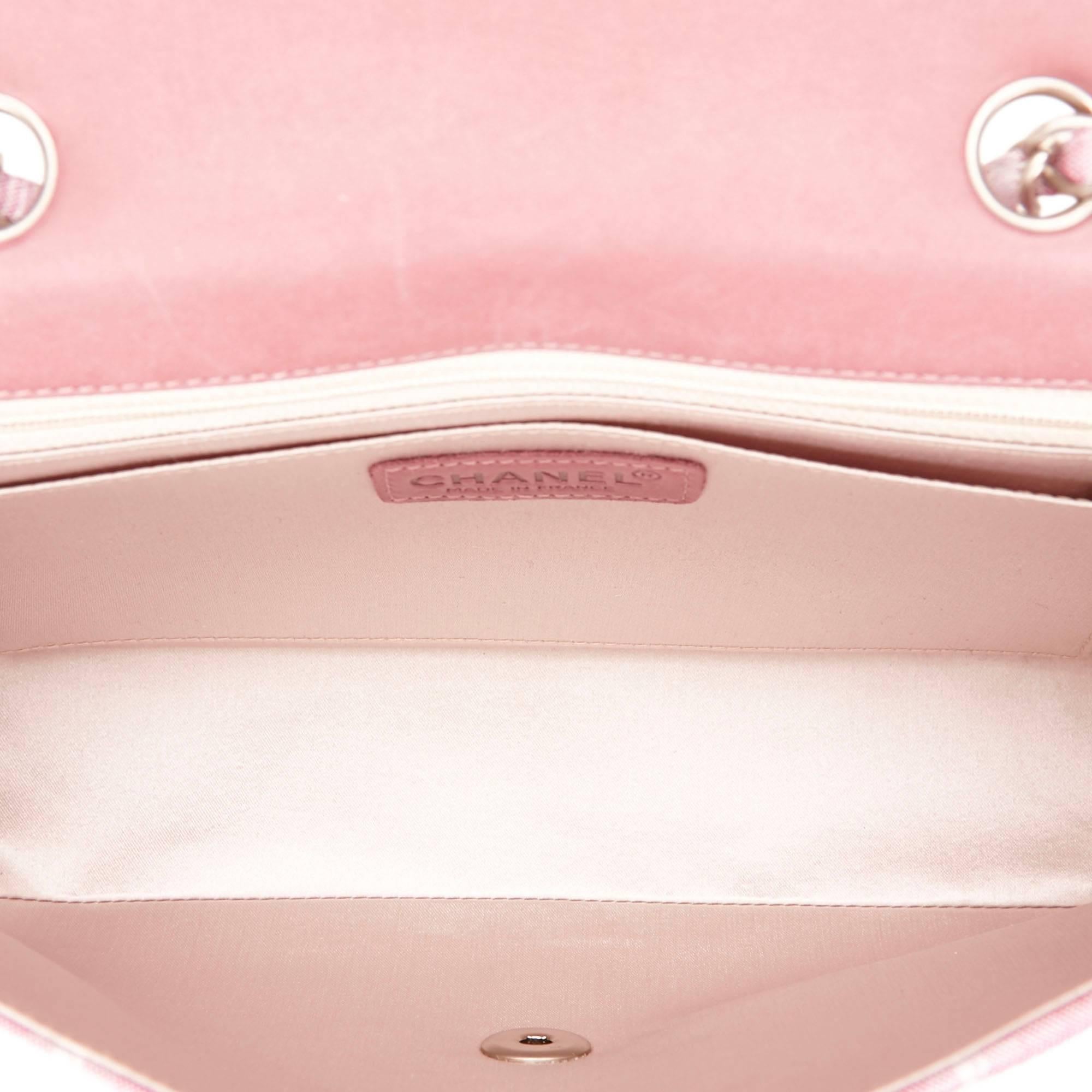 Women's Chanel Pink New Travel Chain Flap Shoulder Bag