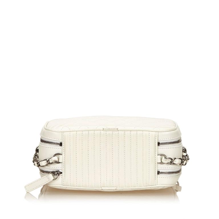 Chanel White Camera Bag For Sale at 1stdibs