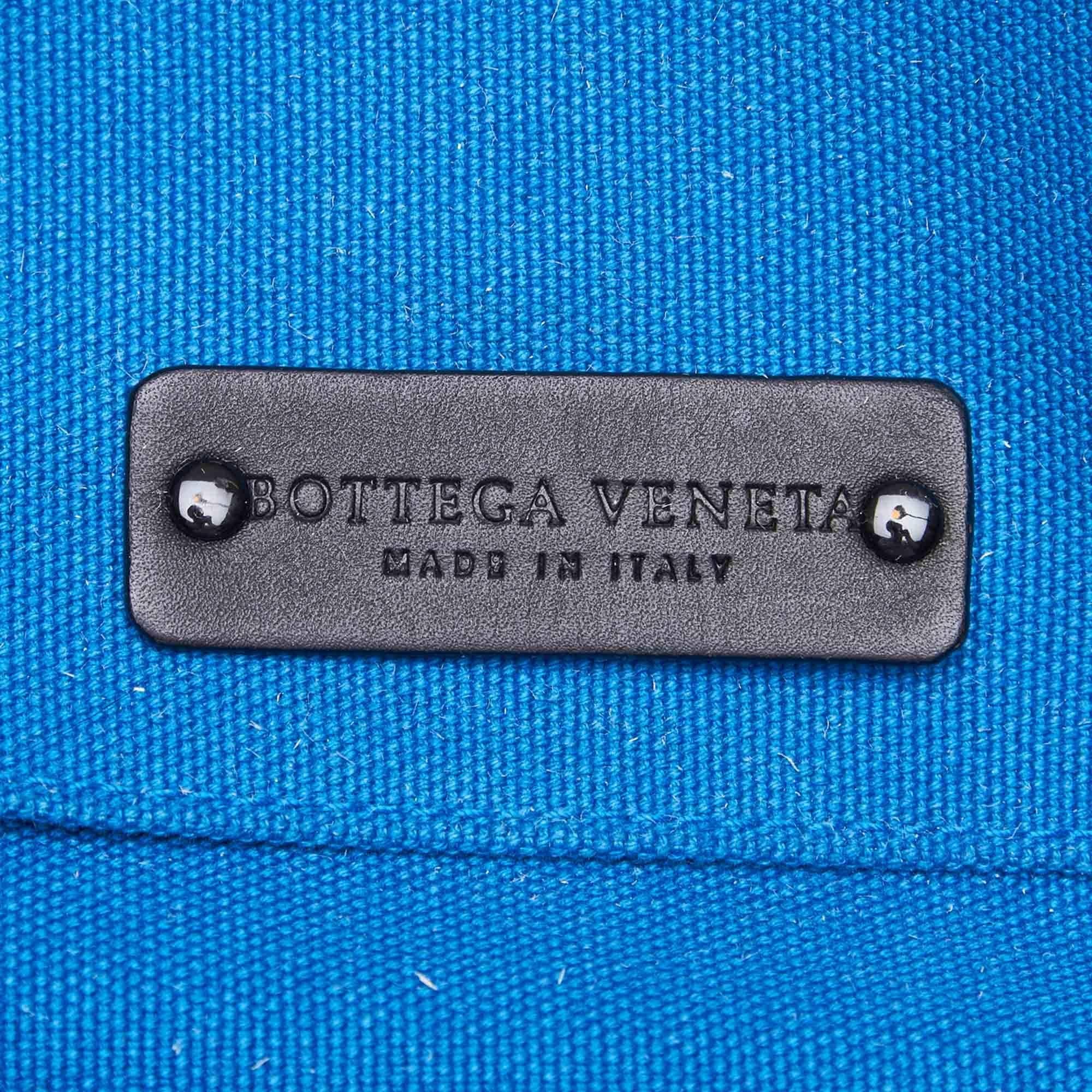 Bottega Veneta Blue x Black Canvas Weekender For Sale 2