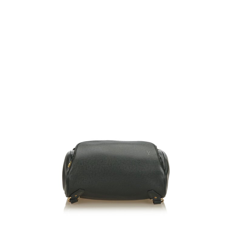Louis Vuitton Dark Green Taiga Leather Cassiar Backpack at 1stDibs ...