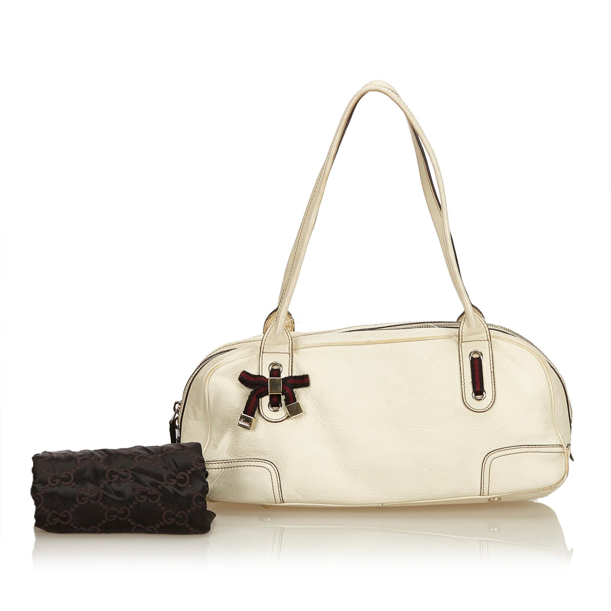 Gucci White Leather Princy Shoulder Bag For Sale 6