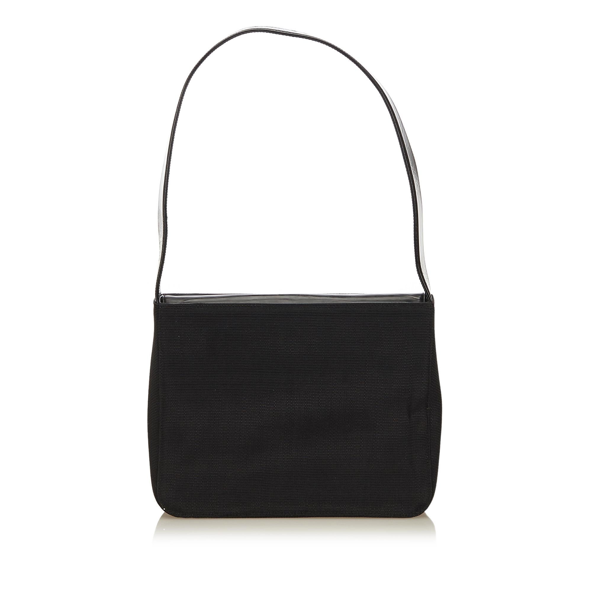Dior Black Leather Shoulder Bag In Good Condition In Orlando, FL