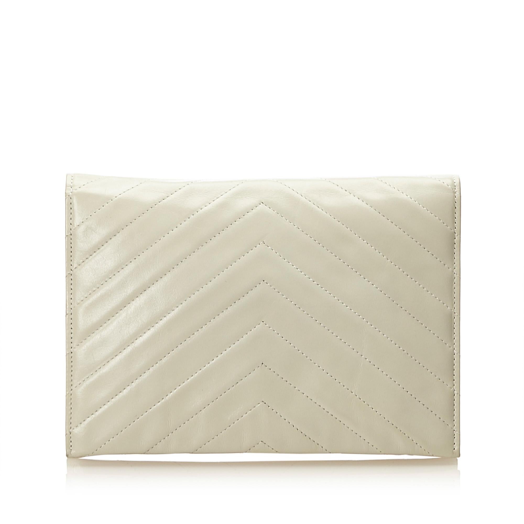 white ysl clutch