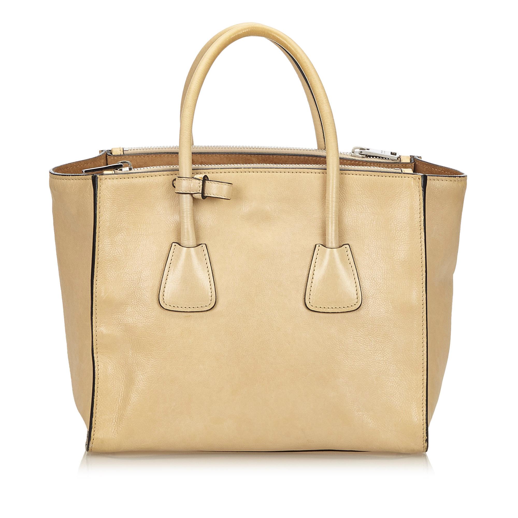 Prada Brown x Beige Calf Leather Twin Pocket Tote In Good Condition For Sale In Orlando, FL