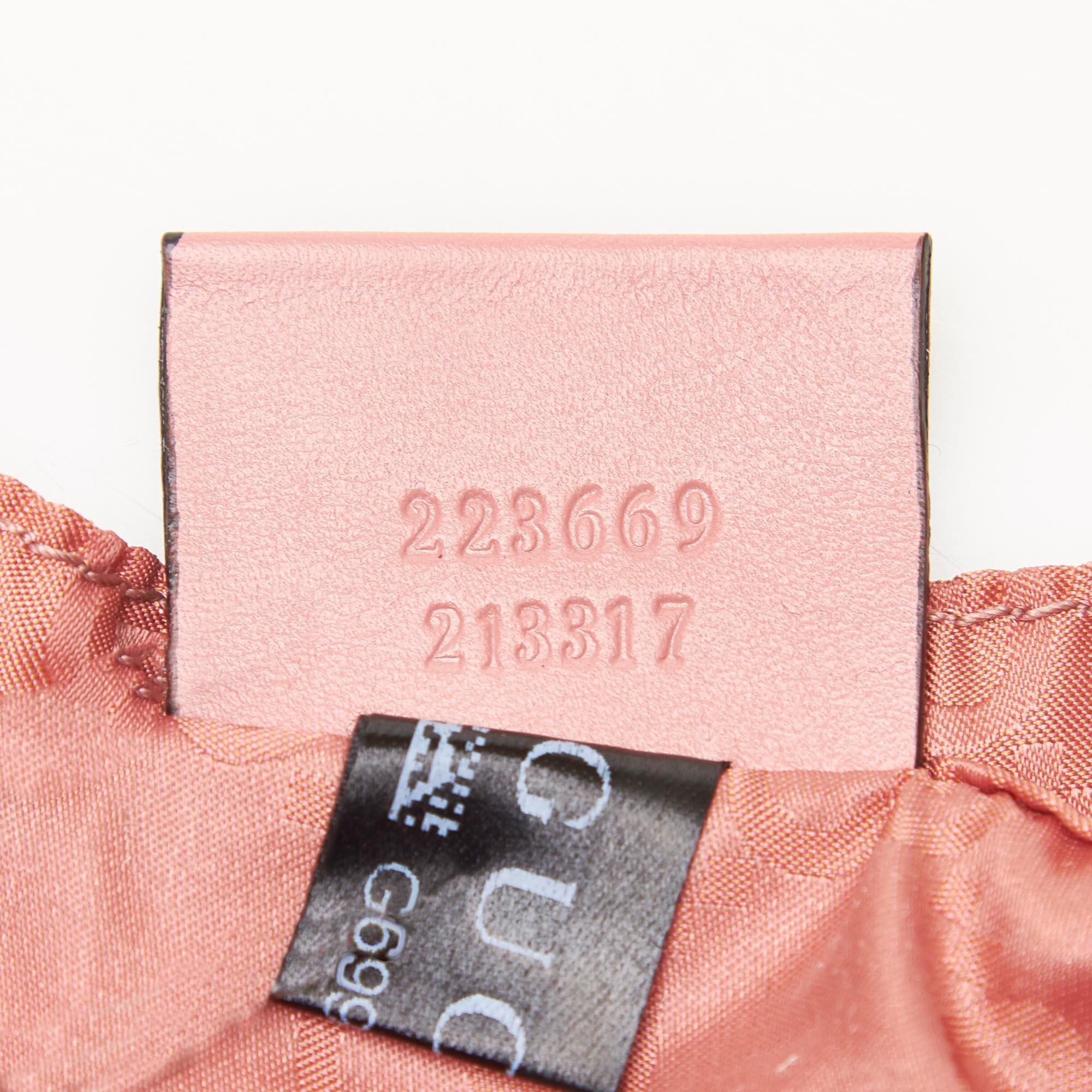Women's or Men's Gucci Pink Guccissima Teddy Bear Folding Shopping Bag