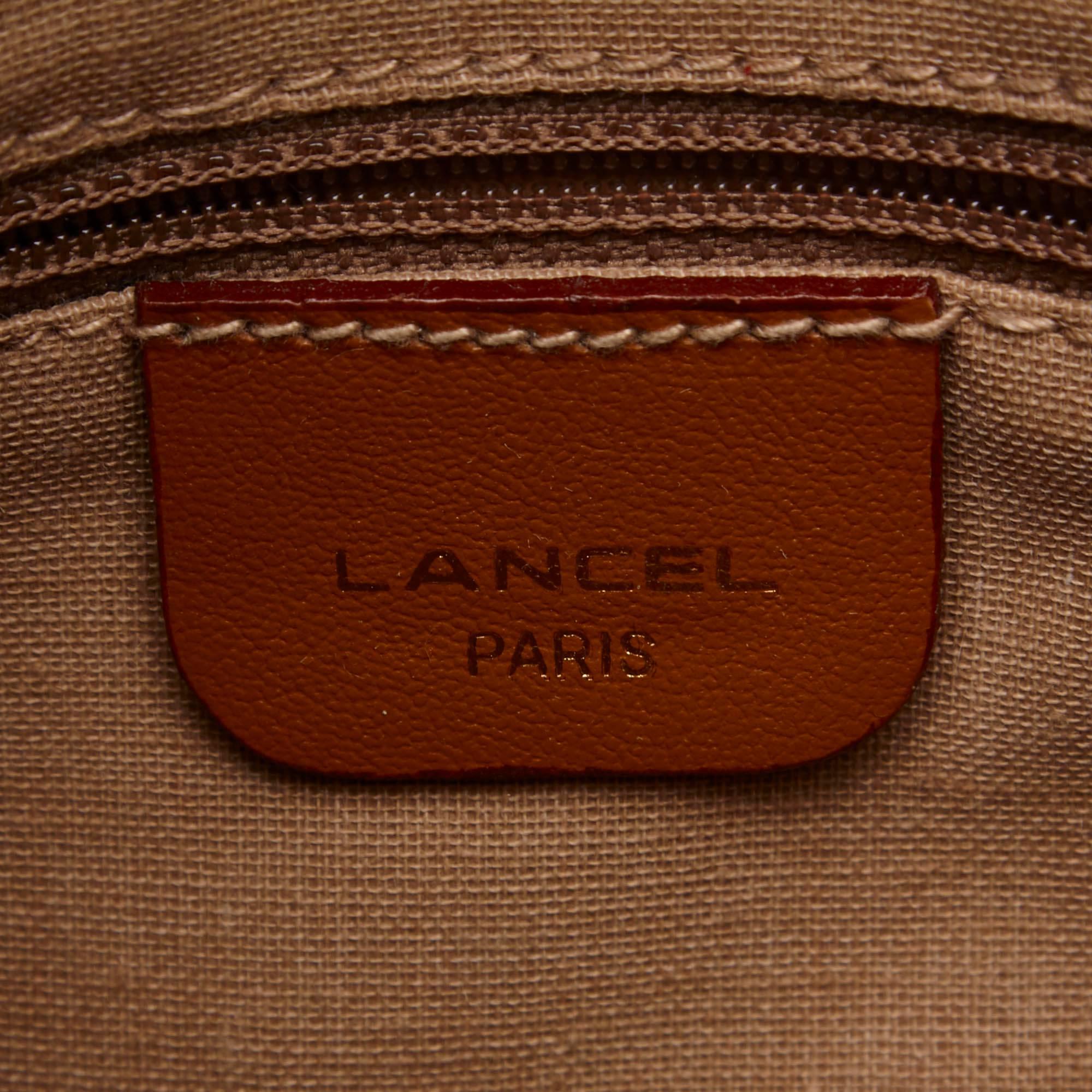 Women's or Men's Lancel Green Embossed Leather Shoulder Bag