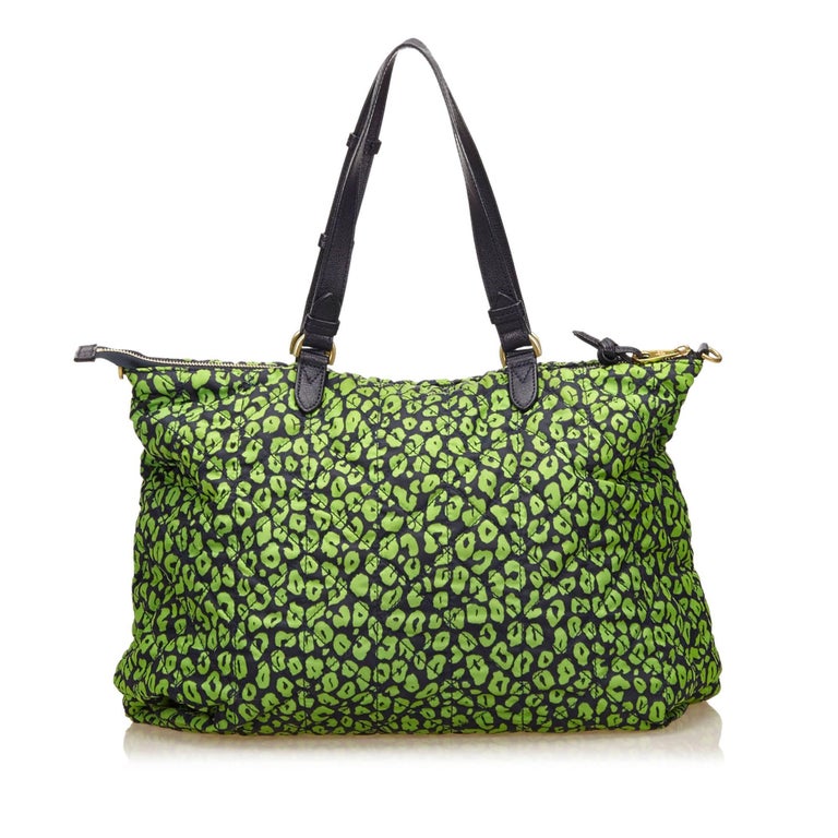 Mulberry Green Quilted Printed Nylon Handbag For Sale at 1stdibs