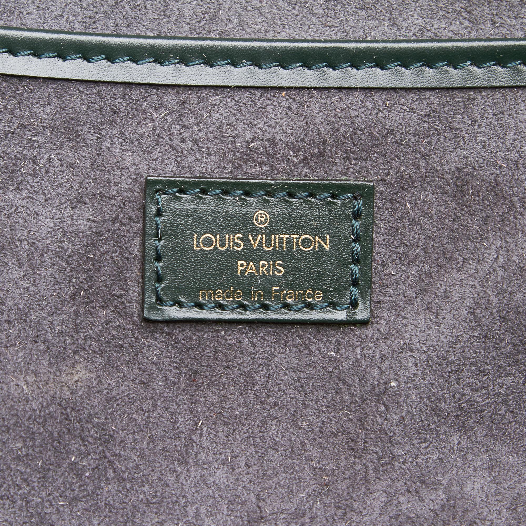 Women's Louis Vuitton Green Taiga Kendall PM