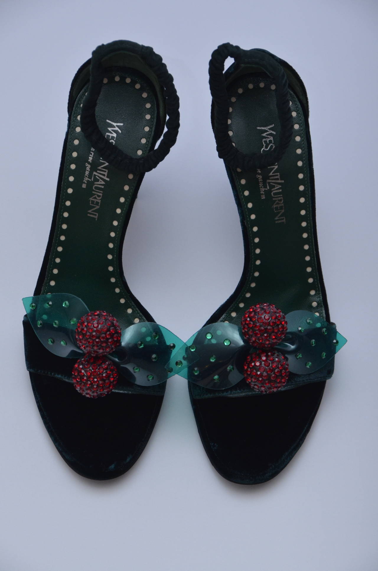 Tom Ford For Yves Saint Laurent Velvet Shoes.
New in box.Size 37.
Very collectible.
Straps around ankles are stretch (no buckle),two crystals embellishment cherries buckles (removable).
Made in Italy.

Final sale.