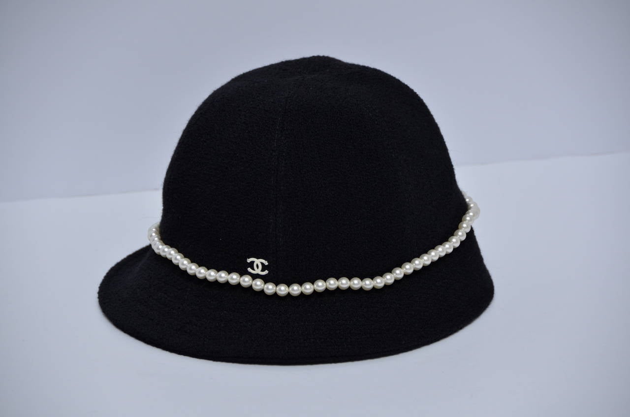 Chanel Pearl Tweed Hat at 1stDibs | chanel pearl hat, chanel pearl