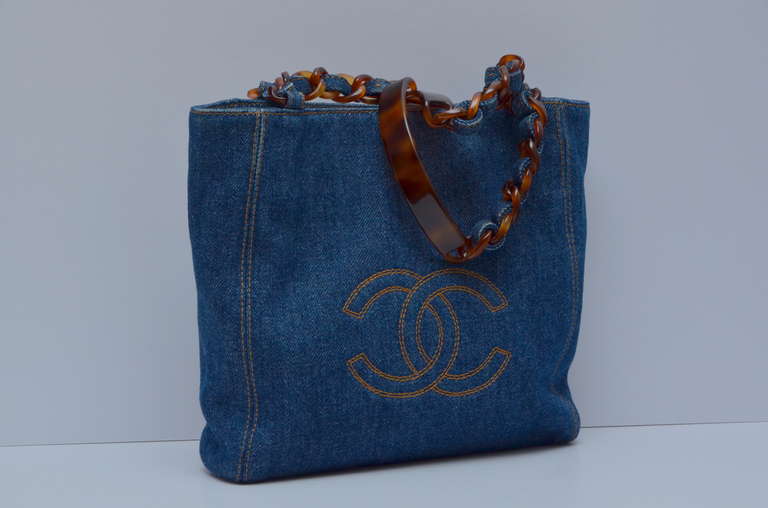Chanel Mini Denim Tote Handtasche Tortoise Griff