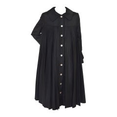 Vintage Oscar De La Renta Black  Pleated Swing Coat      1960's