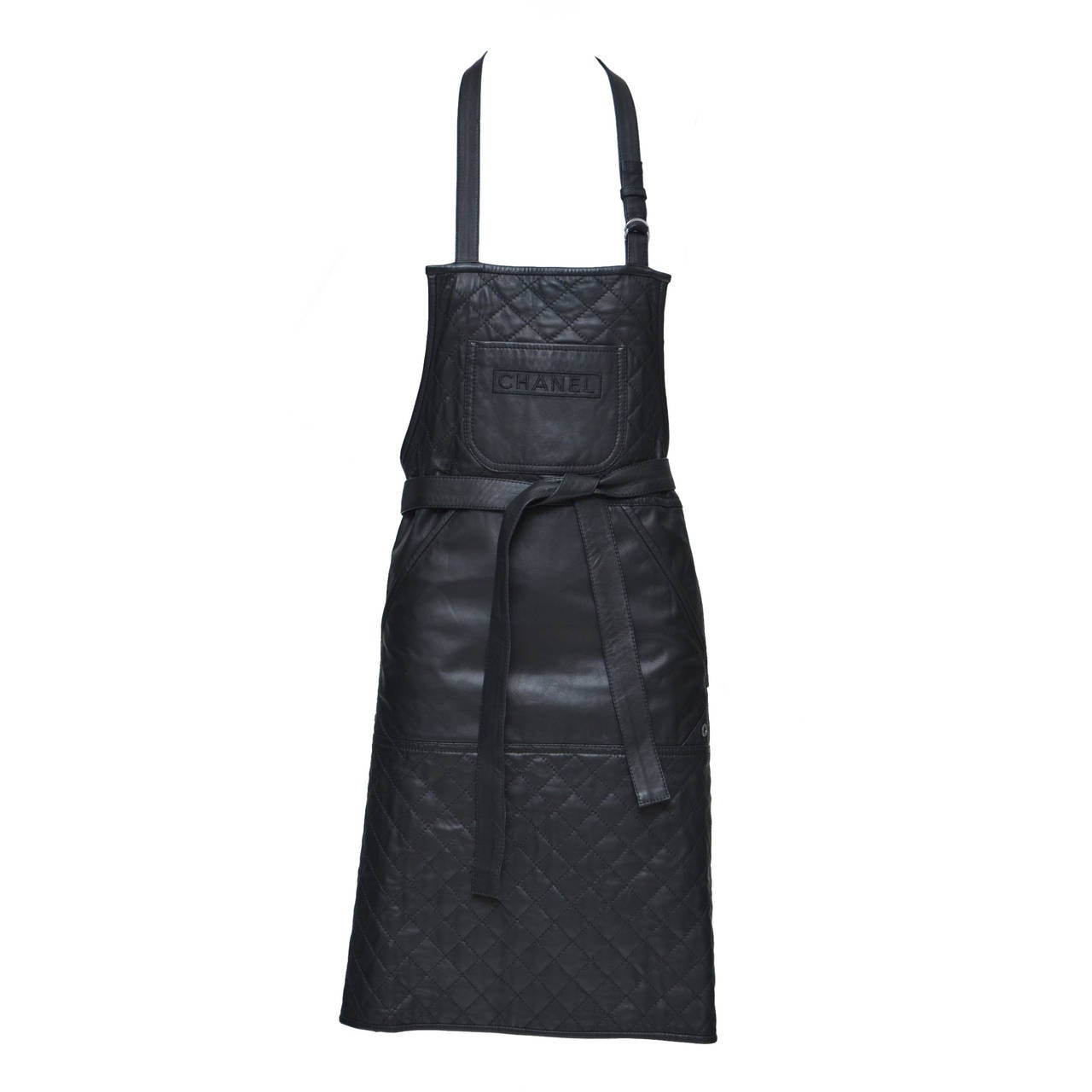 Super Rare CHANEL Lambskin Quilted Apron As Seen On Ulyana Sergeenko NEW at  1stDibs | chanel apron, chanel kitchen apron, chanel aprons