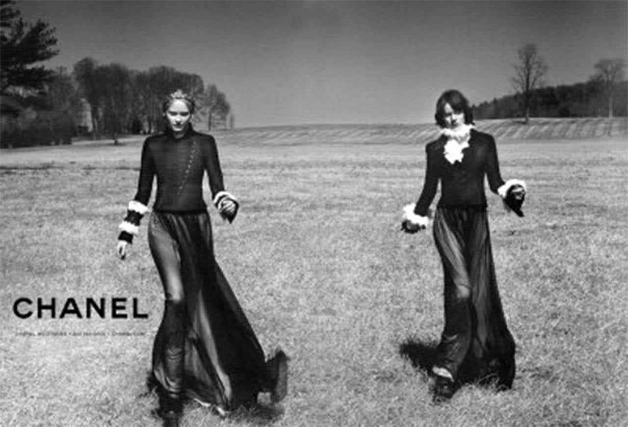 CHANEL Most Wanted Runway And Chanel Add  '09 Long Skirt NEW 40 3