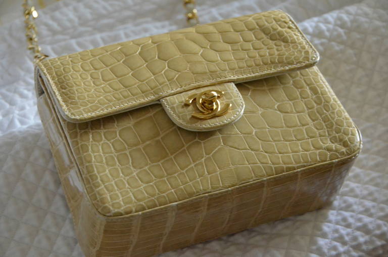 Chanel Shiny  MINI Nude/Beige  Classic CC Turn Lock Crocodile Handbag MINT 2