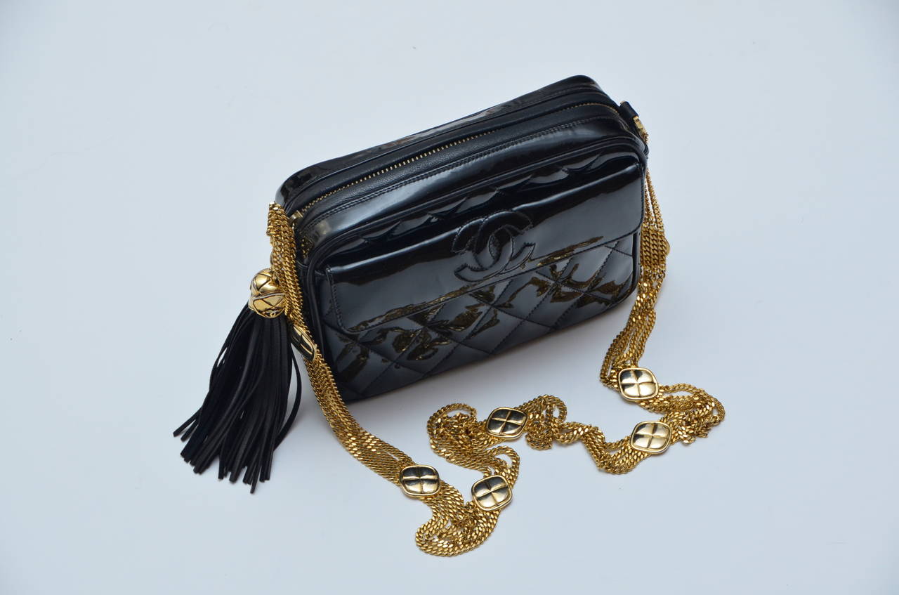 Chanel Rare Vintage Mini Patent Camera  Handbag With Gold Chain And Tassel In Excellent Condition In New York, NY