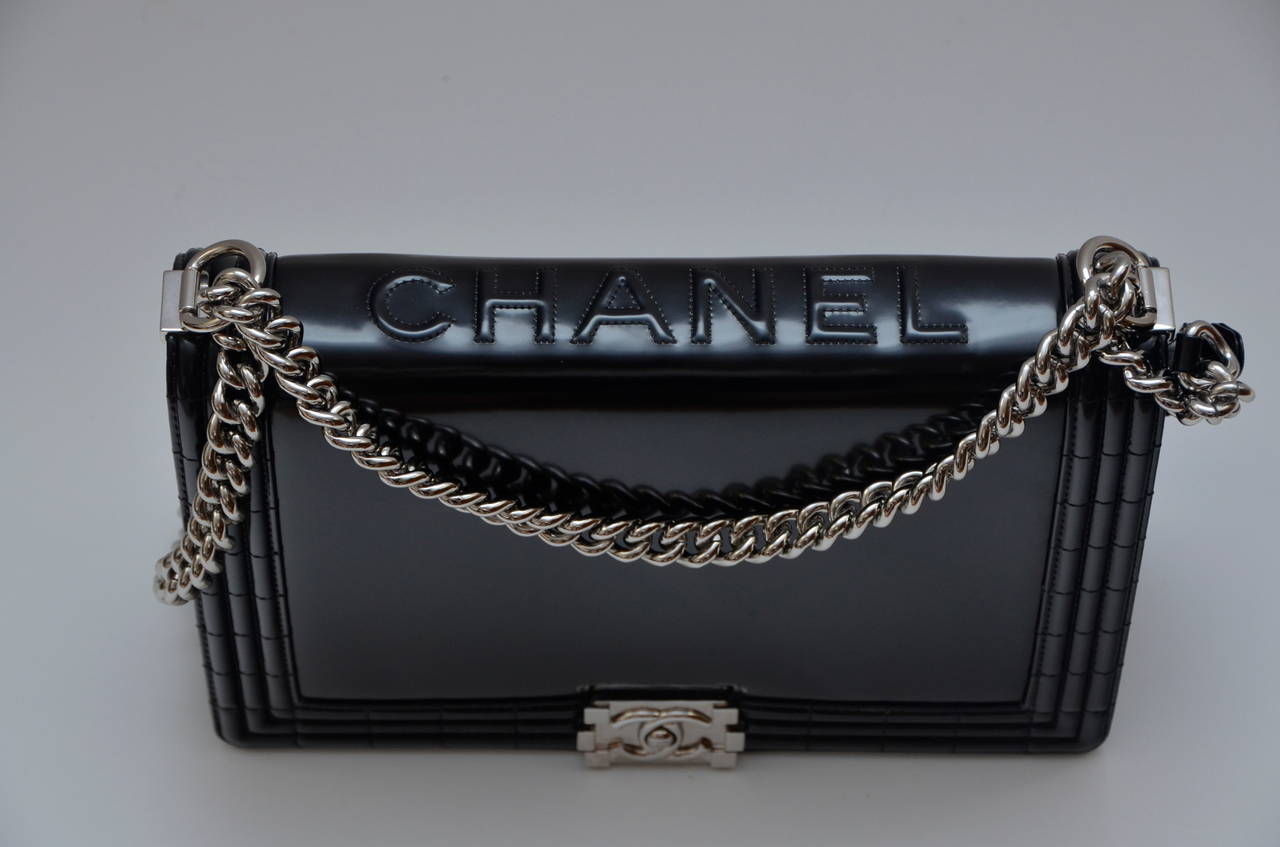 chanel boy large size