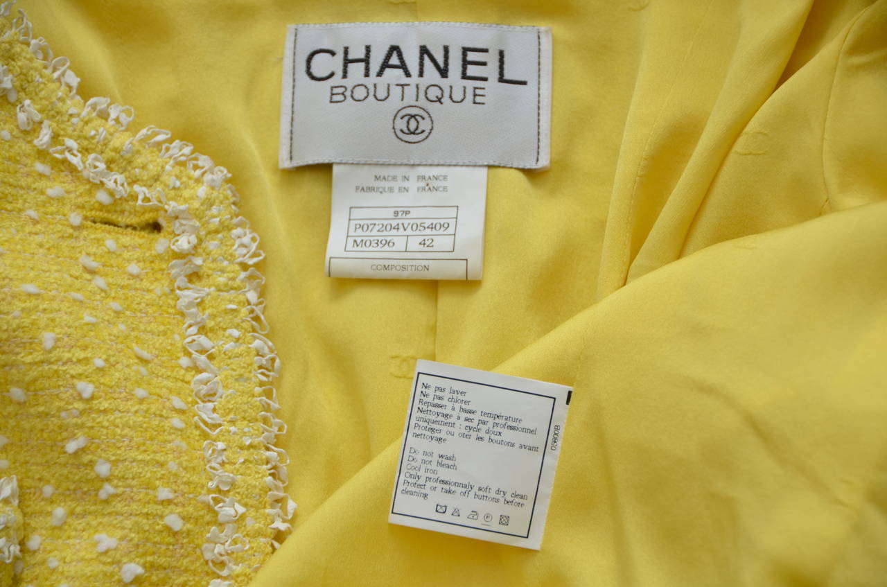 Vintage CHANEL Yellow Boucle Tweed Jacket 1997 Mint Size 42 at 1stDibs ...