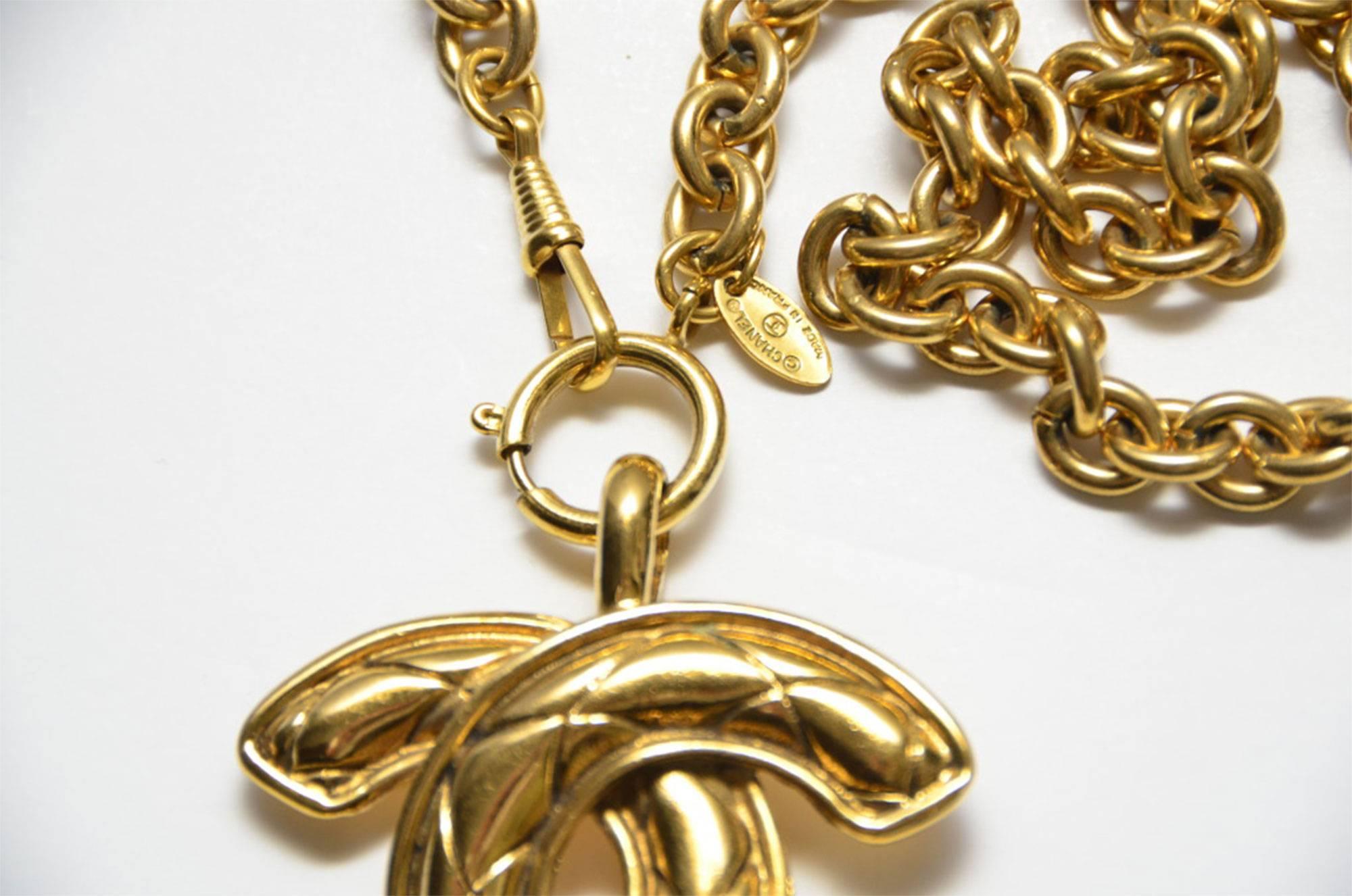 Women's Chanel Vintage  Jumbo Necklace 
