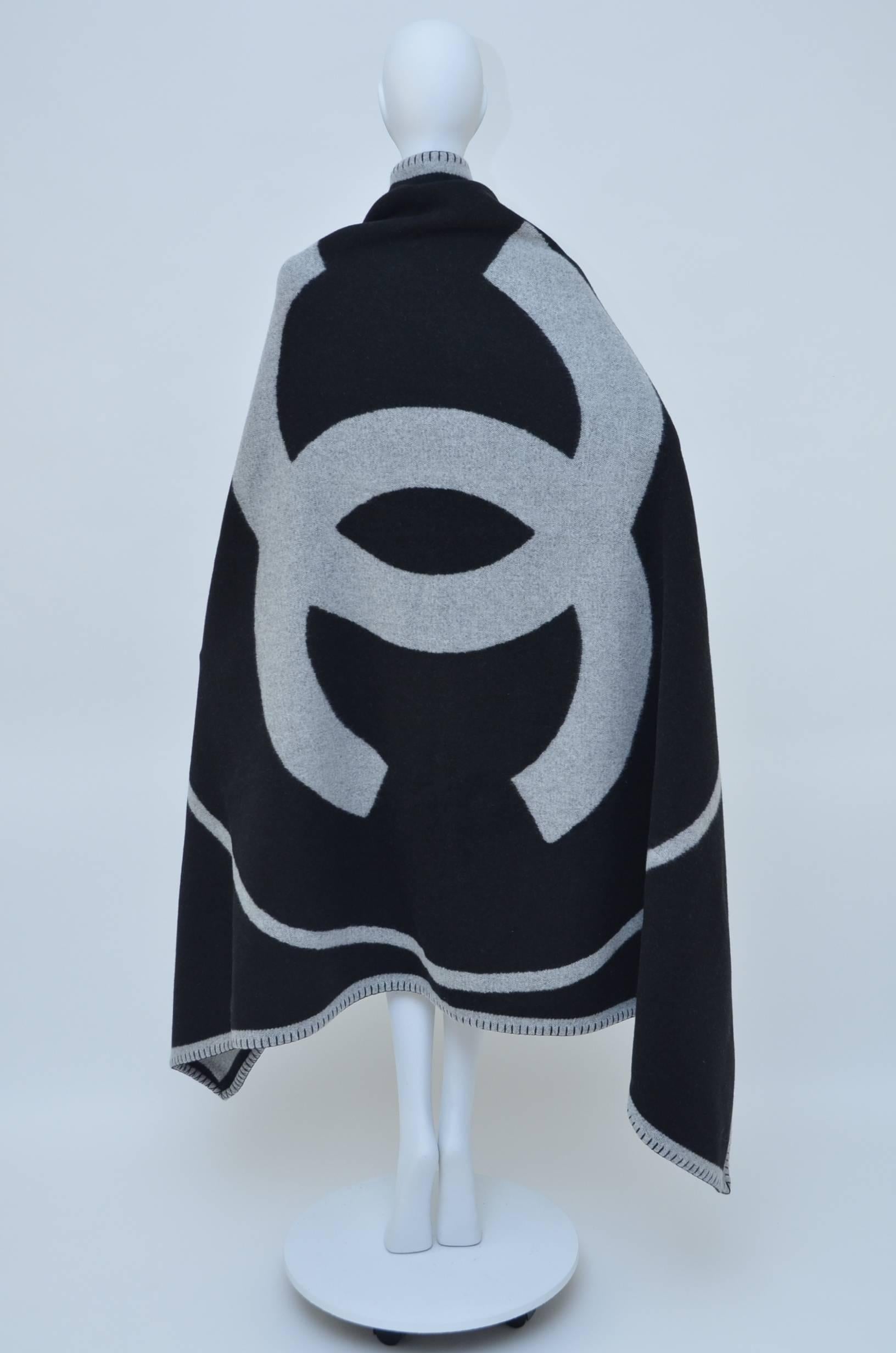 Chanel  blanket is reversible and has a giant 