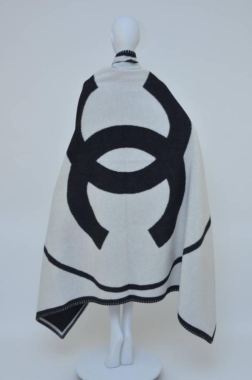 CHANEL Black and Off White Large CC Logo Travel Home Decor Throw