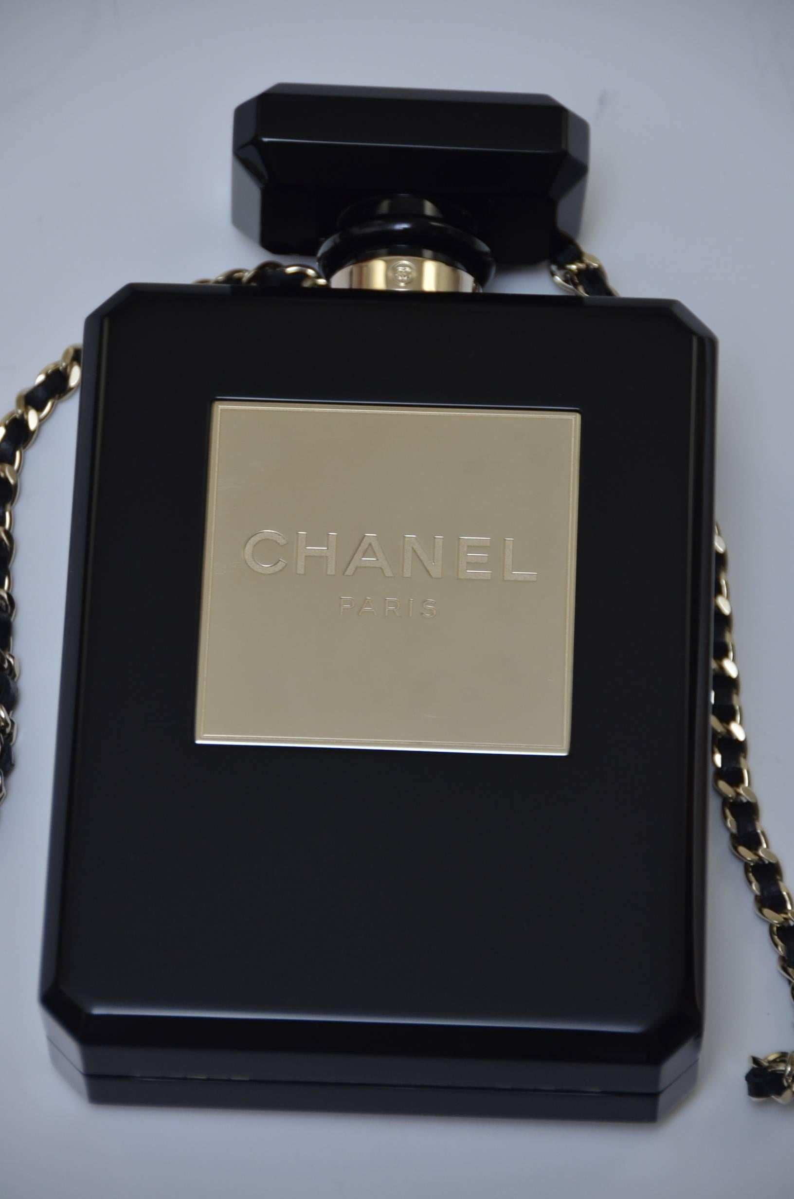 CHANEL Limited Edition Black Handbag Clutch Runway  Perfume Bottle Clutch   Mint 1