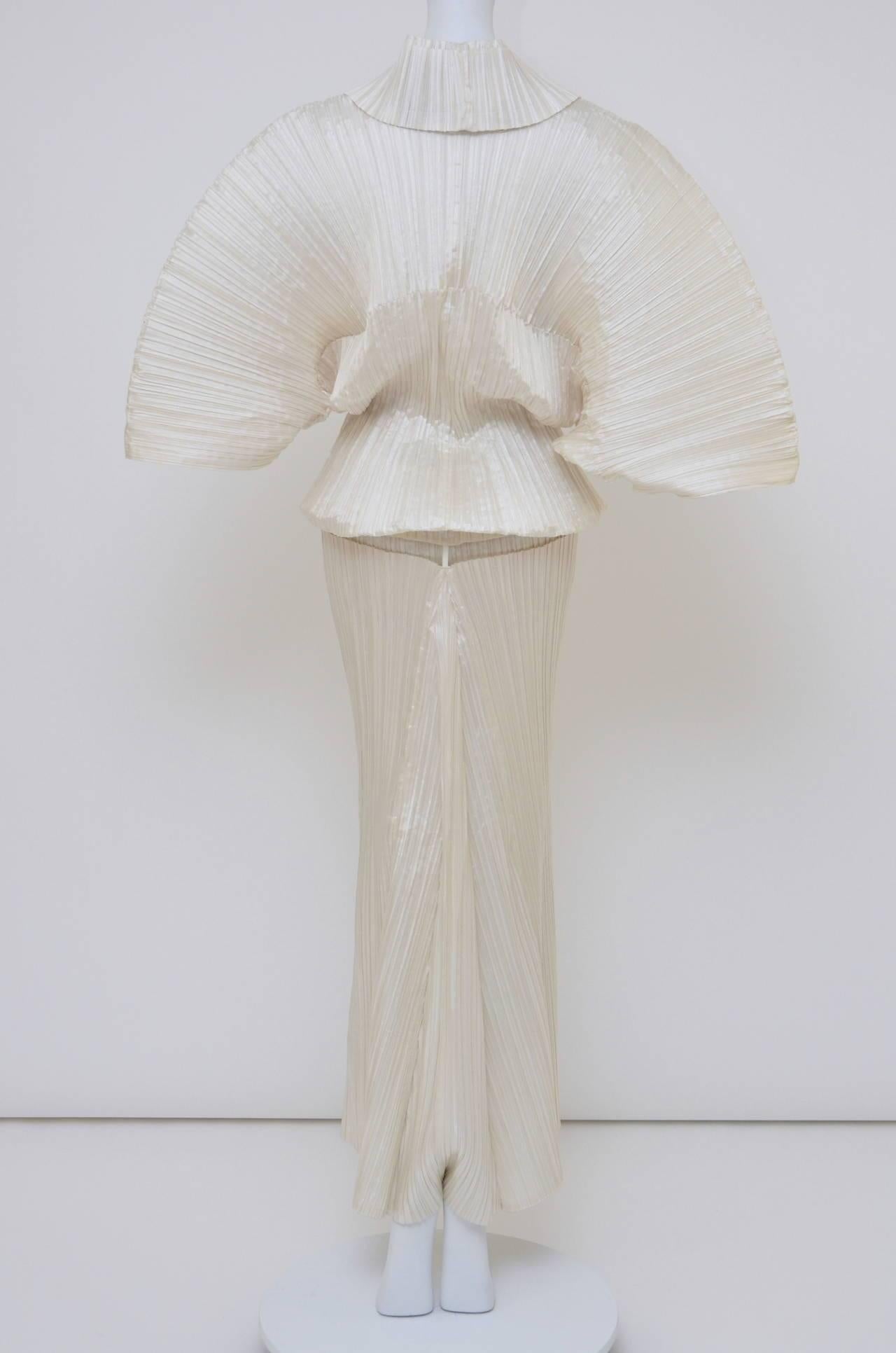 Beige Issey Miyake Bamboo Collection Dress Runway  1989 NY Metropolitan Museum 