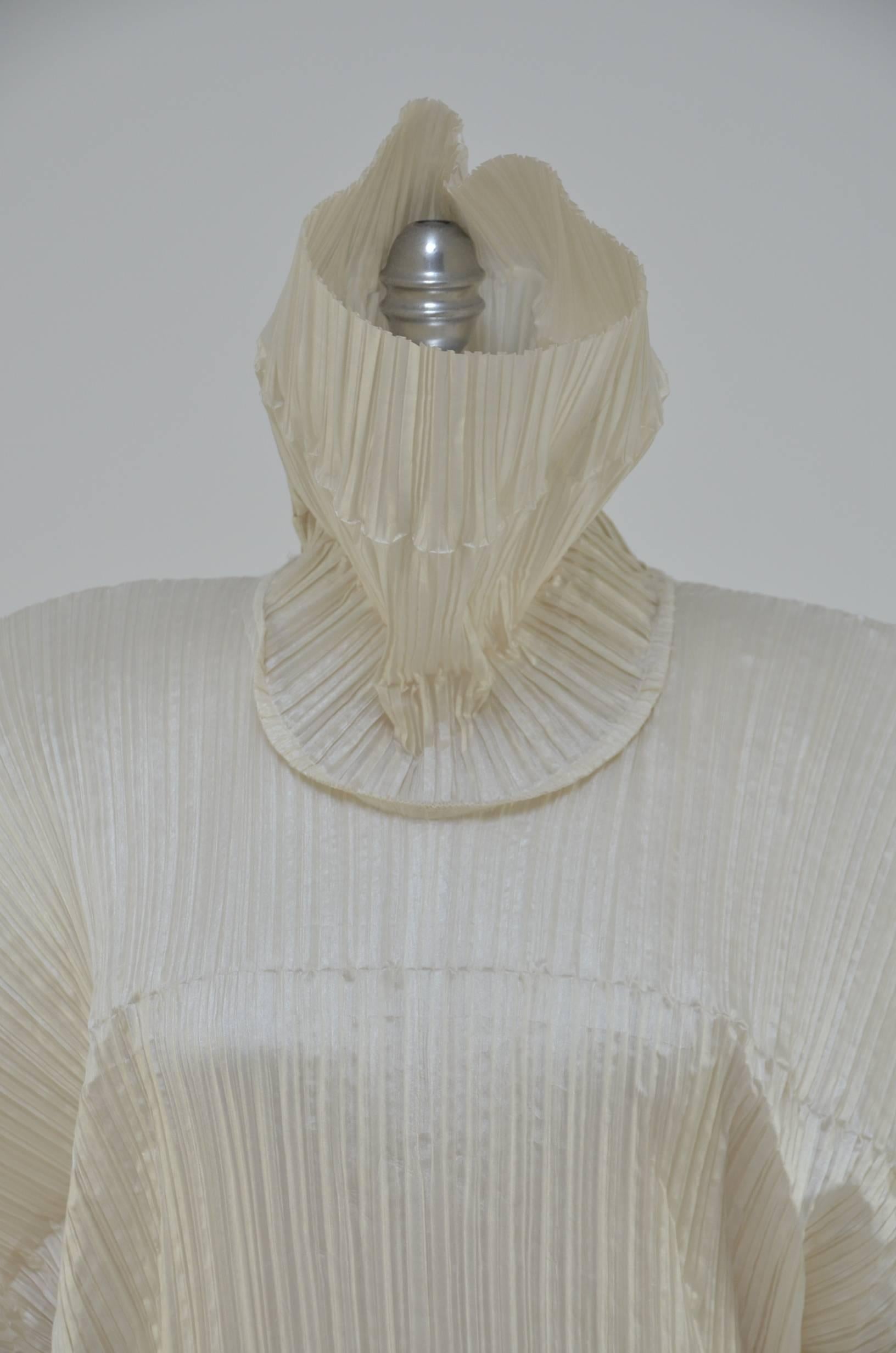 Issey Miyake Bamboo Collection Dress Runway  1989 NY Metropolitan Museum  2