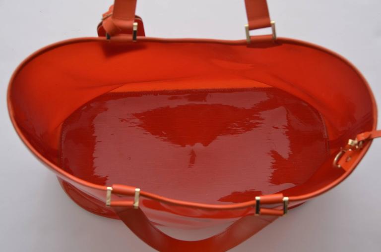 louis vuitton plastic beach bag