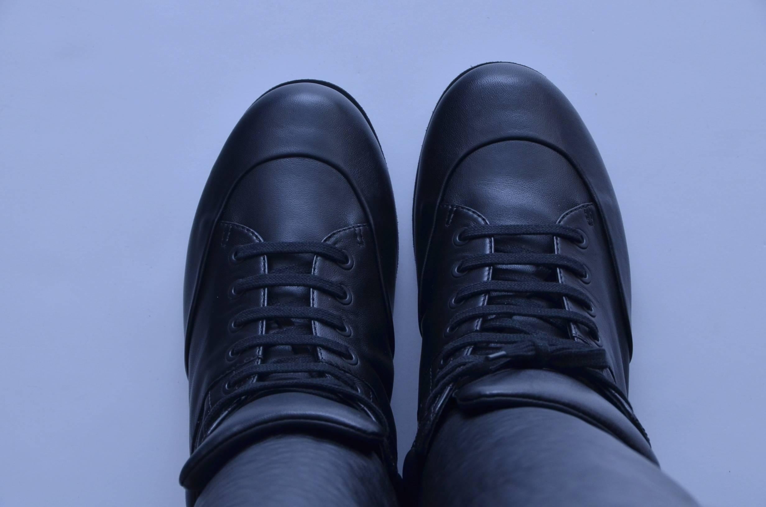 Black Chanel Sneaker Boots As Seen On Fergie Lambskin Leather 39 NEW 