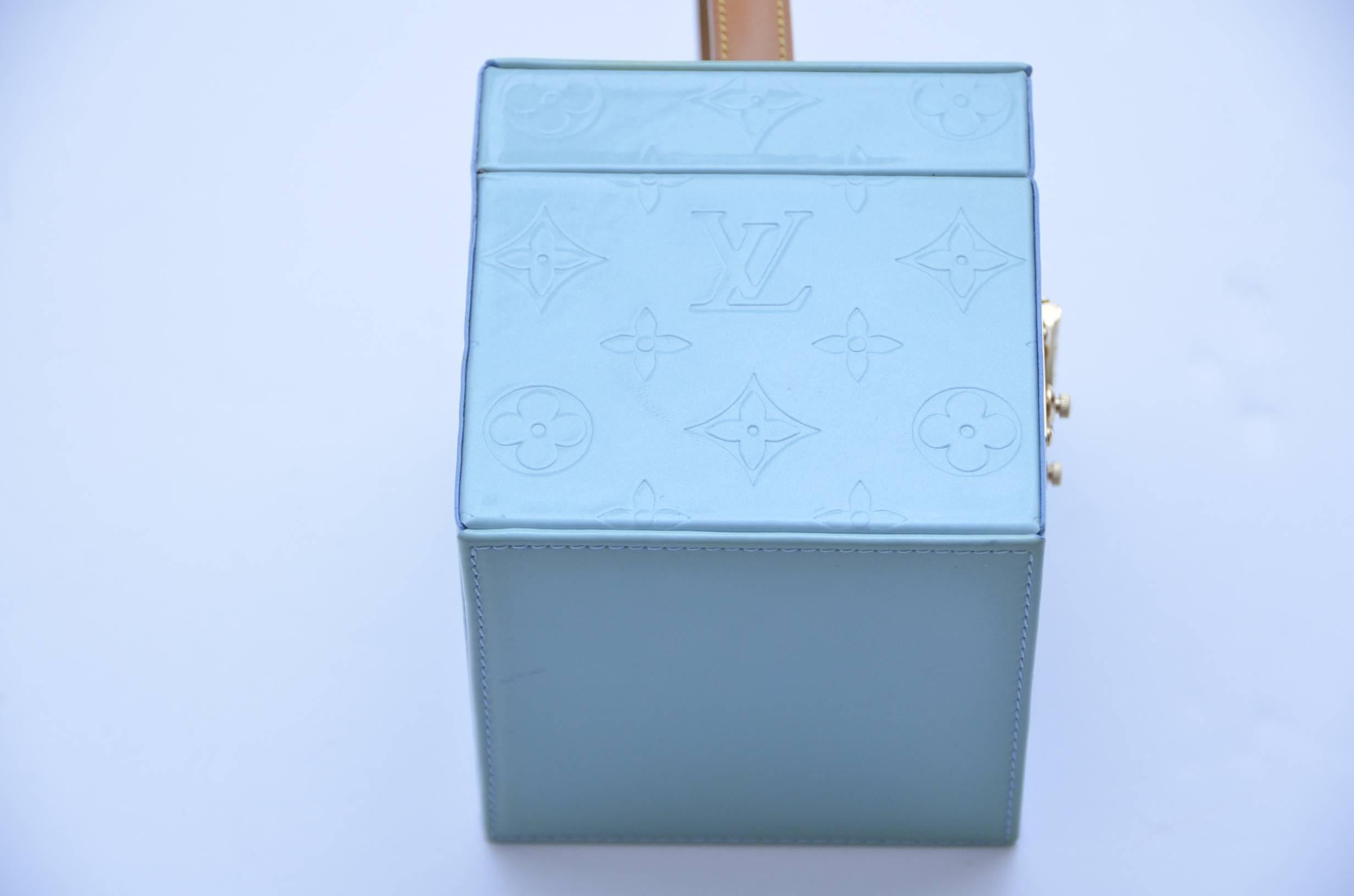 Women's or Men's Louis Vuitton  Vernis Bleecker Mini Trunk Clutch Box Mini Bag